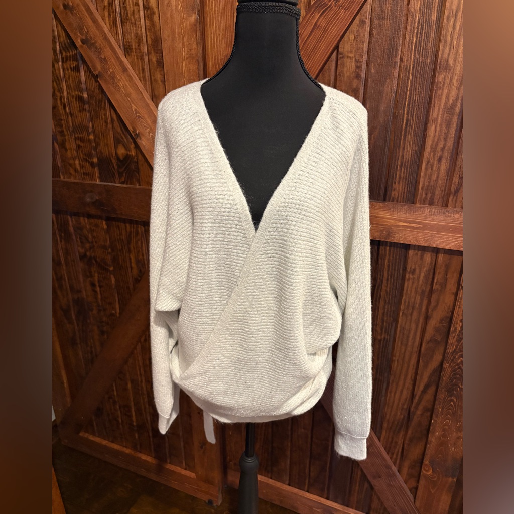 Buckle Willow & Root Tinsel Wrap Cardigan Sweater, Nwt, White, Size Large